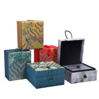 جعبه بسته بندی جواهرات برای دستبند سبک کلاسیک گردنبند آویز جعبه ذخیره 11*11*6.5 سانتی متر