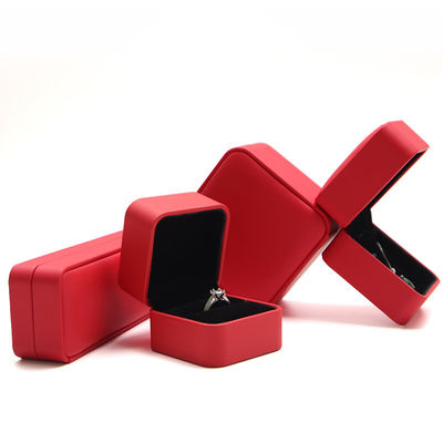 جعبه جواهرات چرم PU با رقابتی 6.5 * 6cm