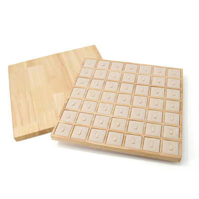 ظرفیت فراوان 7x7 ظروف نمایشگاهی جواهرات چوبی وسایل نمایشگاهی برای حلقه