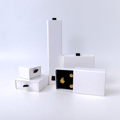 جعبه جواهرات مستطیل جعبه جواهرات کاغذ مربع دوستدار محیط زیست